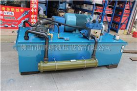 300噸鋁材拉直機(jī) 300噸鋁材拉直機(jī)