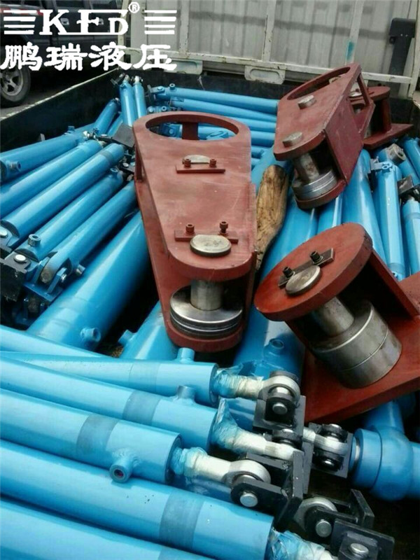 鵬瑞液壓油缸 鵬瑞液壓油缸